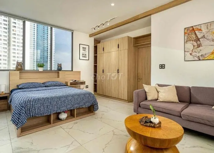 High Glass View Apt Center D1